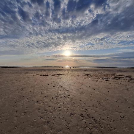 Studio Cosy Neuf Pres De La Mer,Balcon Et Parking Gratuit Wimereux Exterior foto